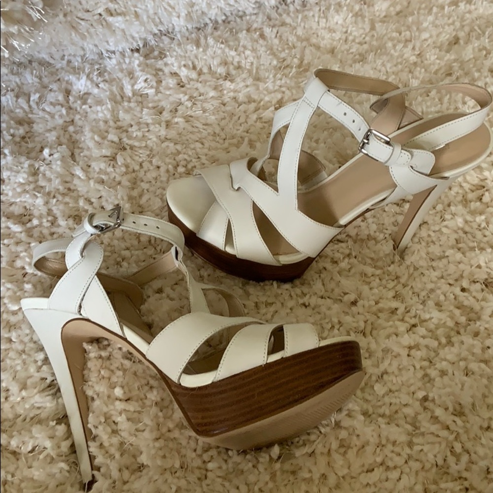 Guess white heel wood platform sandals